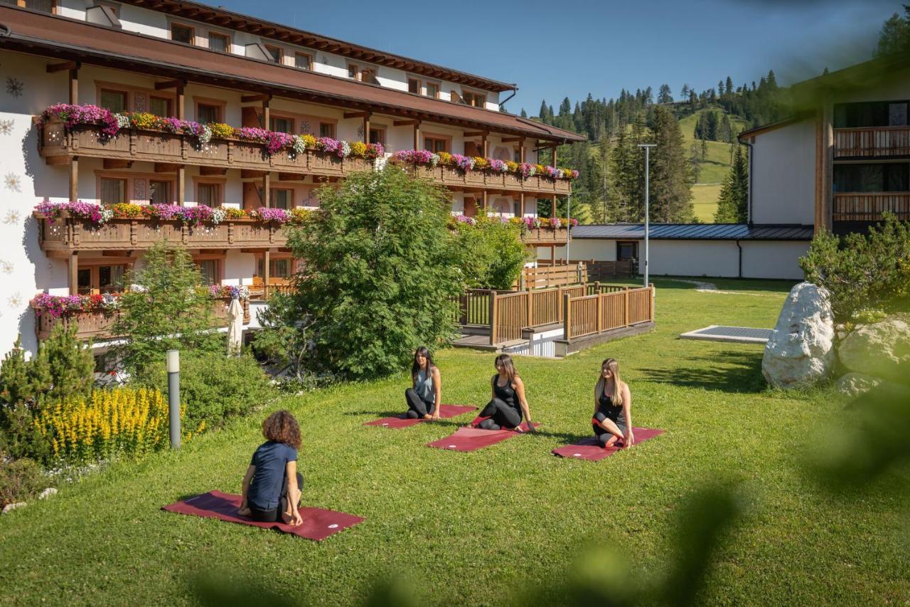 Moseralm Dolomiti Spa Resort Нова-Леванте Екстер'єр фото