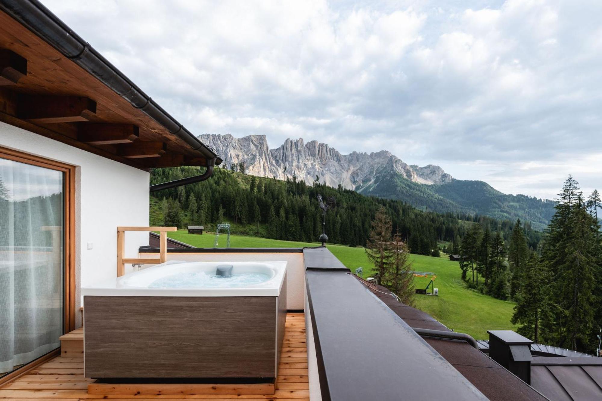 Moseralm Dolomiti Spa Resort Нова-Леванте Екстер'єр фото